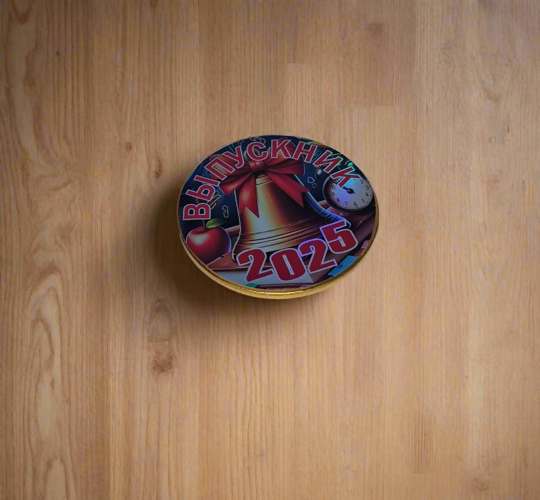 Подарок выпускнику, медаль шоколадная