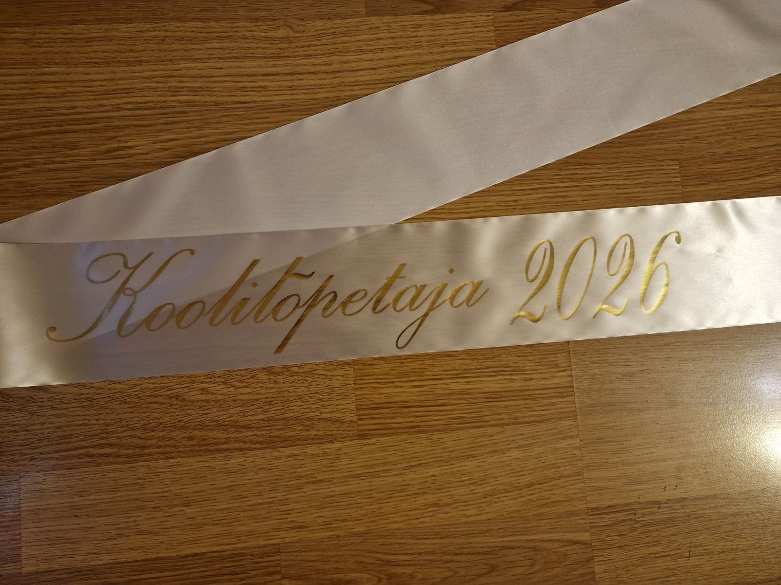 Атласная лента «Koolilõpetaja 2026», 180×10 см